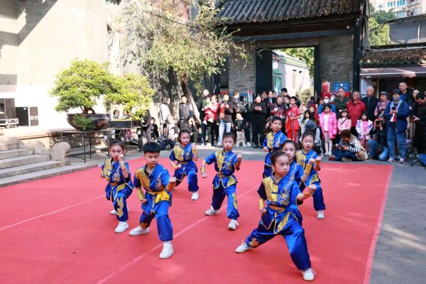 九游体育app(中国)官方网站霍元甲在上海创办“中国精武体操会”-九游体育(中国)官方网站 登录入口 IOS/安卓通用版/手机app下载